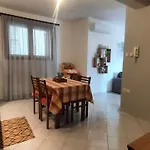 Apartamento Earthy Cavala