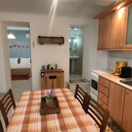 Apartament Earthy *